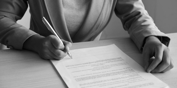 Derecho Laboral / Abogados Laboralistas Tauste · Redacción y Revisión de Contratos de Trabajo