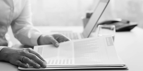 Derecho Mercantil / Abogados Mercantilistas Alagón · Investigaciones de Due Diligence en Procesos de Compra y Venta de Empresas